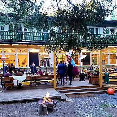 Kouty Hotel